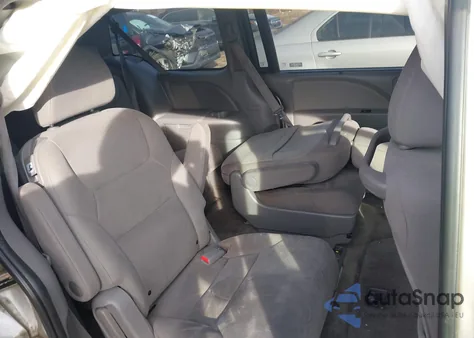 2008 Honda Odyssey Ex z USA, uszkodzony, nr VIN 5FNRL38418B028524